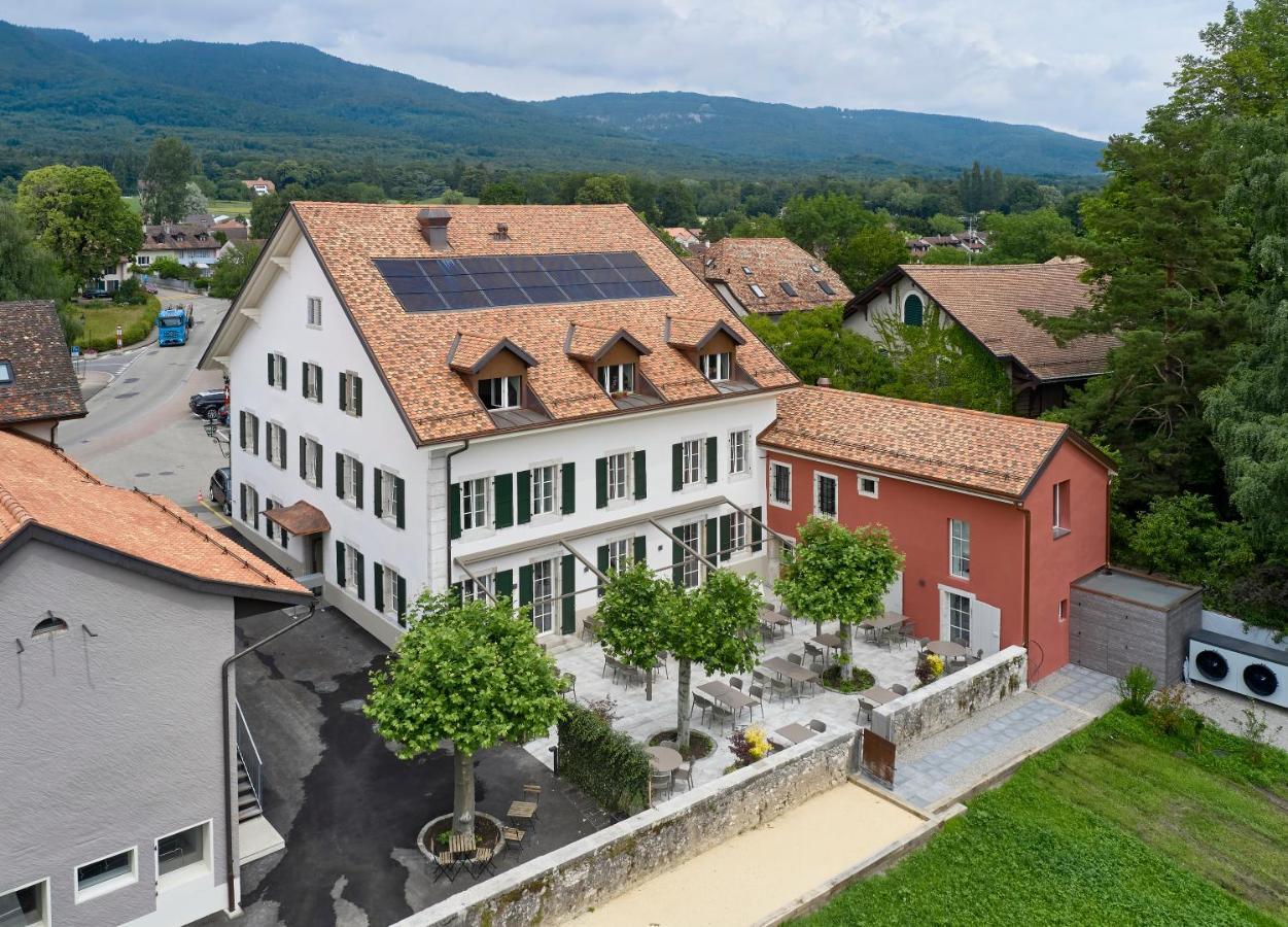 Auberge La Croix-Blanche Gingins Exteriör bild