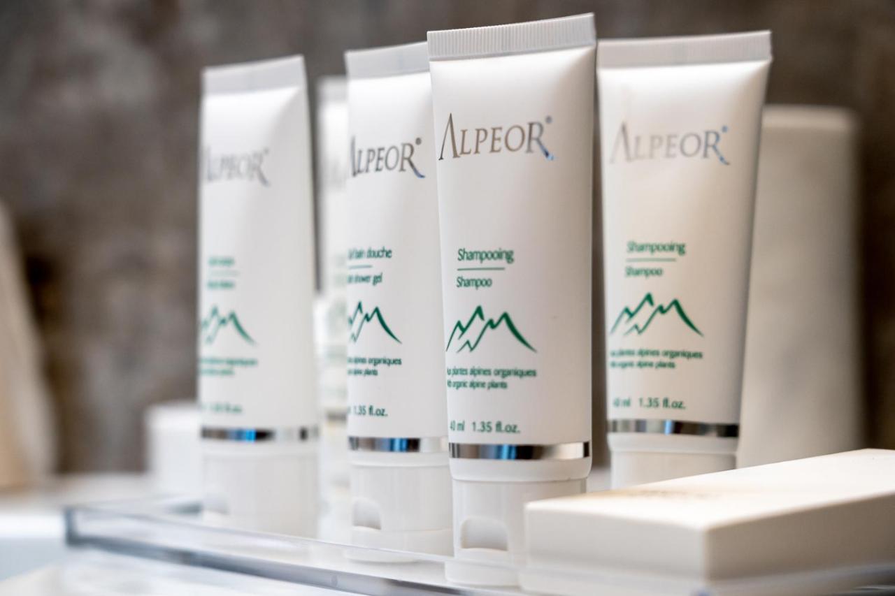 Auberge La Croix-Blanche Gingins Exteriör bild